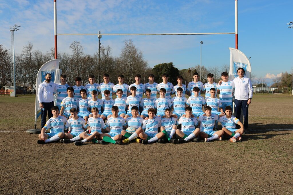 U16
